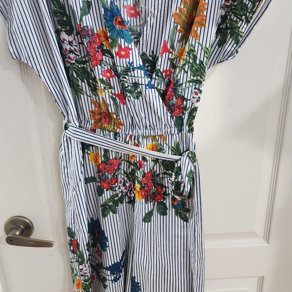 Romper - Picture 3 of 5